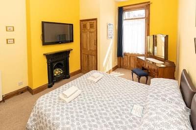 Longsands Lodge Tynemouth Holiday Home Bedroom 2